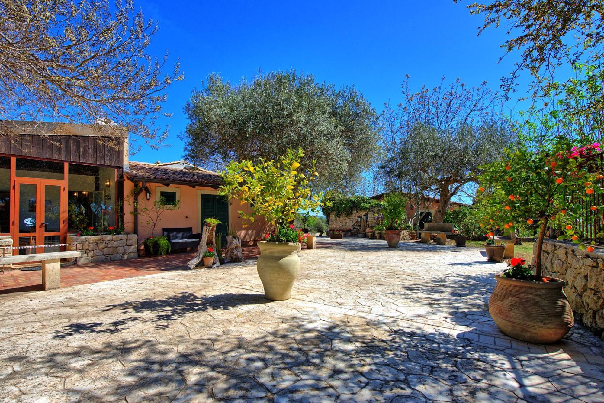 Villa Maddalena By Posarellivillas Palazzolo Acreide Eksteriør billede
