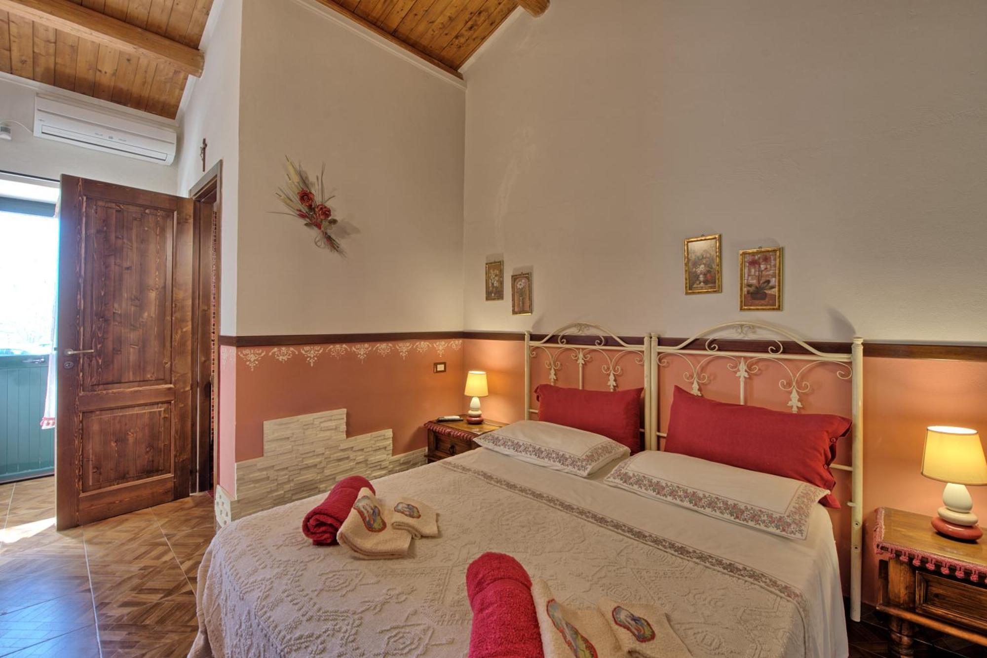Villa Maddalena By Posarellivillas Palazzolo Acreide Eksteriør billede